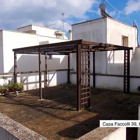 Appartamento In Centro Vicino Alla Spiaggia * Οτράντο